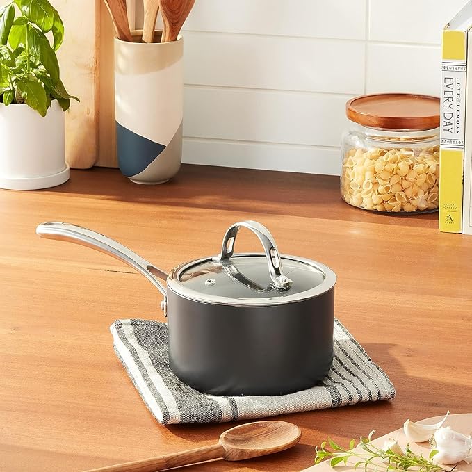 Cooks Standard 2-Quart Hard Anodized Nonstick Saucepan with Lid, Black