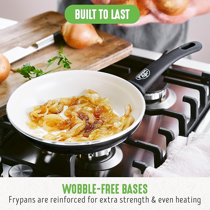 GreenLife Non Stick Fry Pan Set (7" & 10"), Non-Toxic PFAS-Free Ceramic Skillets, Dishwasher & Oven Safe, Egg Omelet Frying Pans, Stay- Cool Handles, Kitchen Home Cooking Essentials, Black and Cream