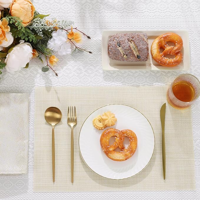 SHACOS Placemats Set of 6 Woven Vinyl Place Mats Wipeable Heat Resistant Stain Resistant Table Mats Indoor Outdoor, Beige White