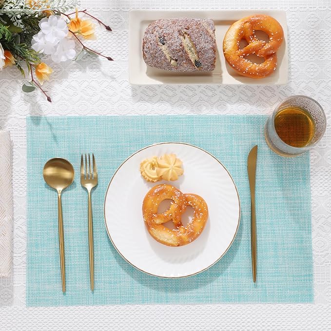 SHACOS Placemats Set of 6 Woven Vinyl Place Mats Wipeable Heat Resistant Washable Table Mats Indoor Outdoor, Blue