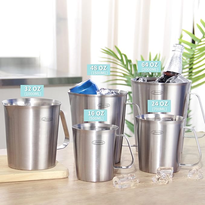 Measuring Cup, [Upgraded, 3 Measurement Scales, Including Cup Scale, ML Scale, Ounce Scale], Newness Stainless Steel Measuring Cup with Marking with Handle, 24 Ounces (0.7 Liter, 3 Cup)