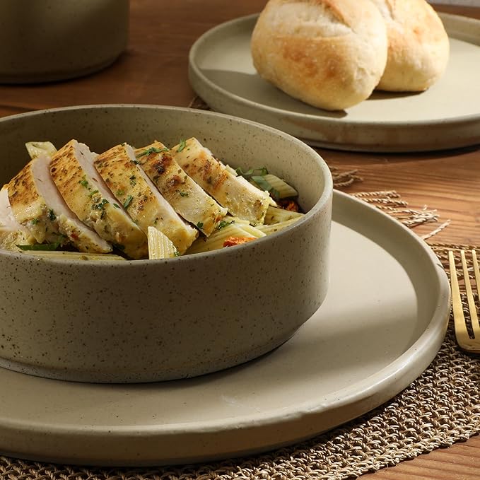 Gibson Elite Tatum Premium Porcelain Matte Reactive Glaze 16-Piece (Service for 4) Plates and Bolws Stackable Dishes Ceramic Dinnerware - Green