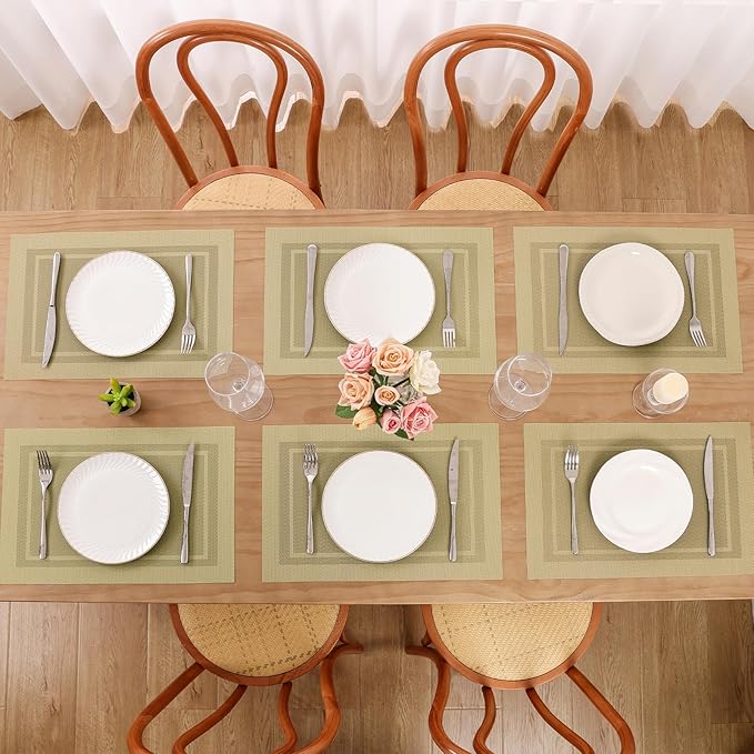 SHACOS Woven Plastic Placemats Set of 4 Wipe Clean Heat Resistant Place Mats for Dining Table PVC Weave Table Mats Indoor Outdoor (4, Frame Beige)