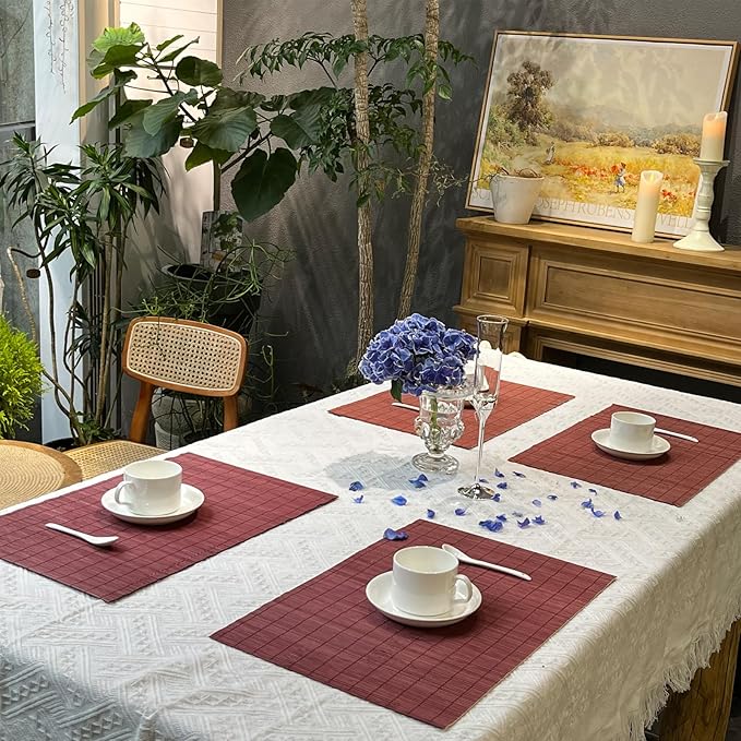 ANDSTAR Set of 24 Bamboo Placemats 17.7X11.8Inch Sushi Rolling Mat Japanese Style Bamboo Mat Natural Place Mats Washable Heat Resistant Table Mats for Dinner Dining Table Wedding Parties（Red）