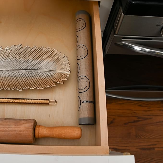 Macaron Silicone Baking Mats - Non-Stick Macaron Mat for Easy Baking | Heat Resistant & Dishwasher Safe Macaron Baking Mat | Reusable & Eco-Friendly, 3/4 Sheet Size - Pack of 3 - For Macarons And More