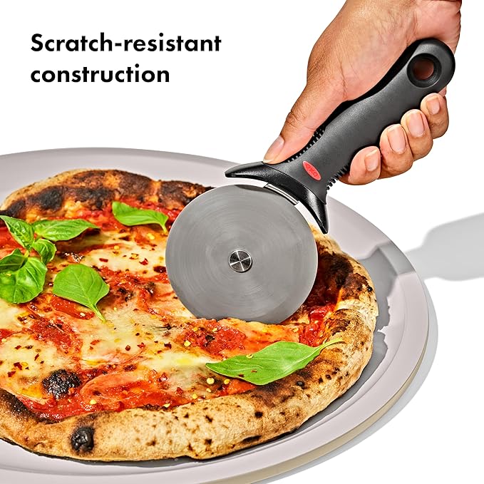 OXO Good Grips Non-Stick Pro Ceramic Coated Metal Bakeware 15” Pizza Pan – Biscuit