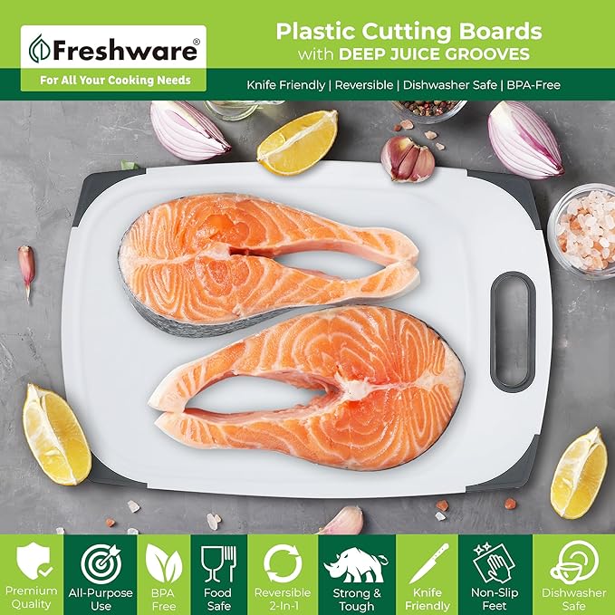 Plastic Cutting Boards for Kitchen, Cutting Board Set of 3, Juice Grooves with Easy Grip Handle, BPA-Free, Non-Porous, Dishwasher Safe, White