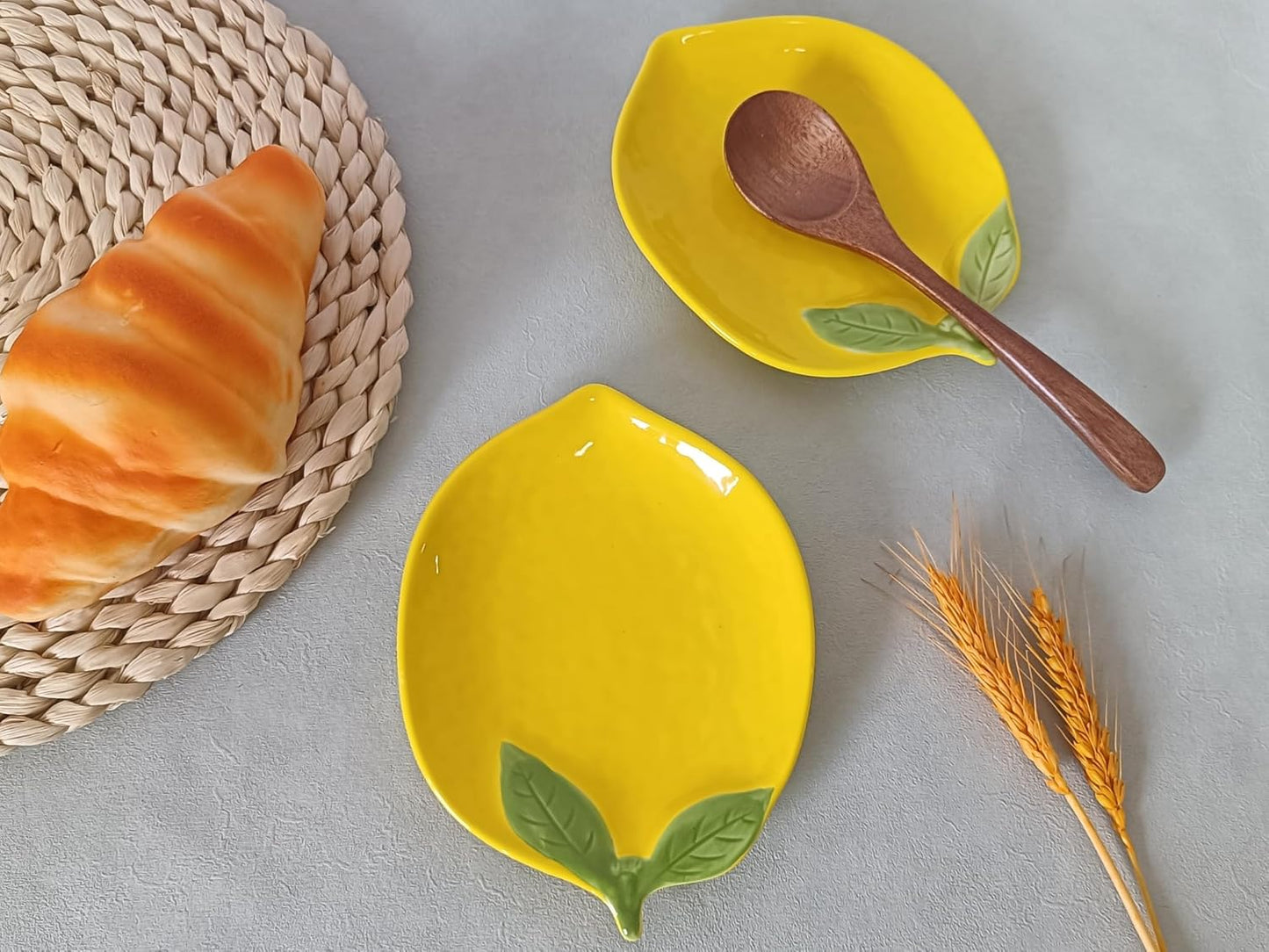 Cute Ceramic Spoon Rest & Holder for Stove Top, Lemon Shaped Coffee & kitchen Spoon Rest & Holder for Kitchen Counter, Stove & Cooking Spoon Holder for Ladle & Utensil & Spatula & Tong Rest (Yellow)