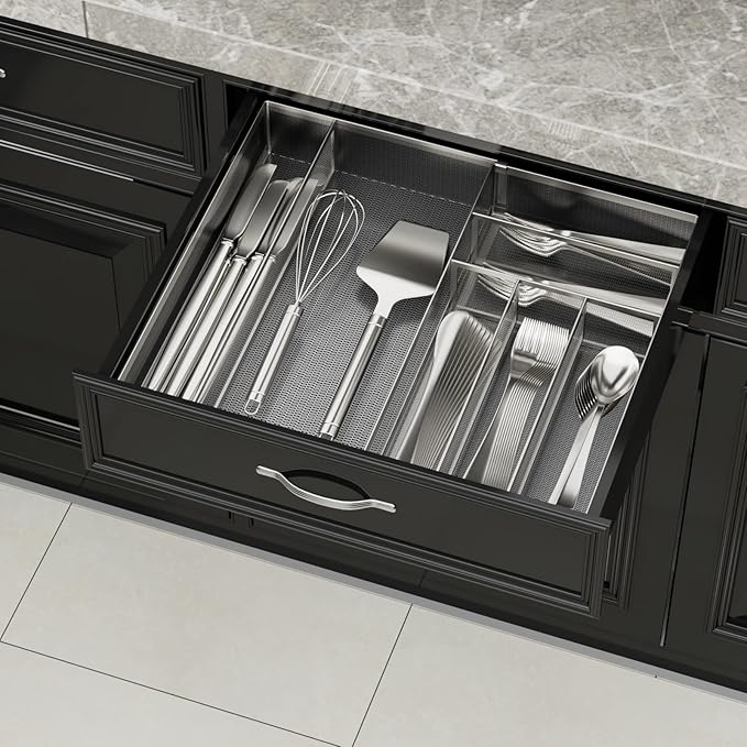 JANE EYRE Utensil Drawer Organizer - Expandable Cutlery Tray, Silverware/Flatware Storage Divider for Kitchen, Mesh Designing with Non-slip Rubber Feet (Silver)