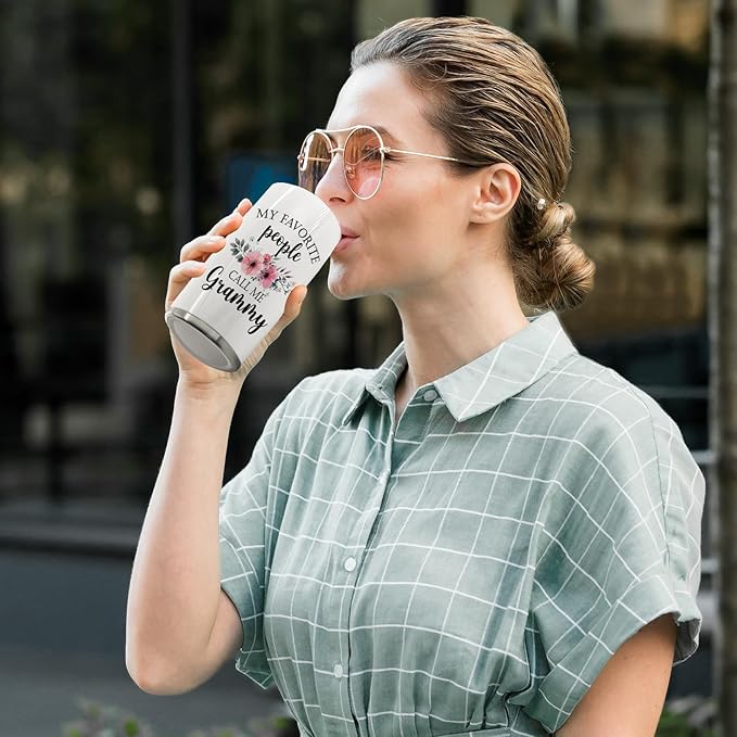 QASHWEY Grammy Gifts Coffee Tumbler - Mothers Day Travel Tumbler Coffee Mug Gifts for GrandmaGrammy, Grandma Gift, My Favorite People Call Me Grammy Stainless Steel Tumblers with Straw and Lid 20 oz