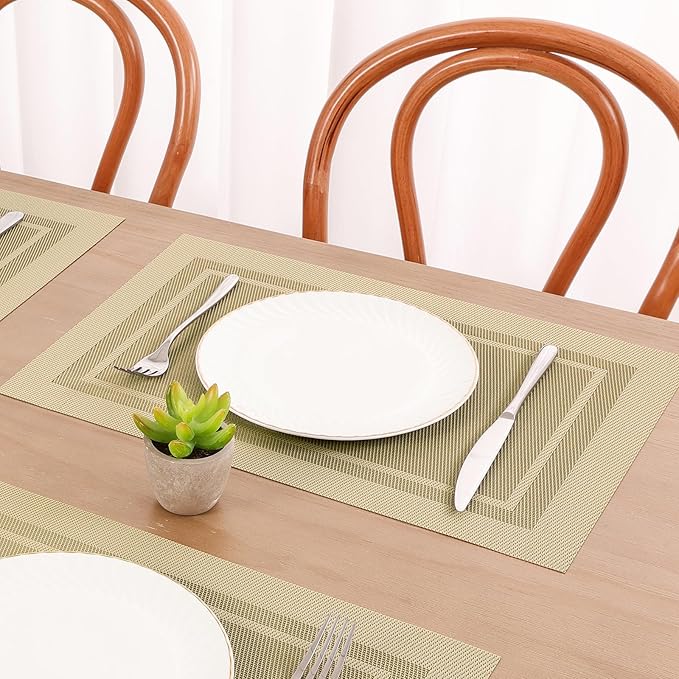SHACOS Woven Plastic Placemats Set of 4 Wipe Clean Heat Resistant Place Mats for Dining Table PVC Weave Table Mats Indoor Outdoor (4, Frame Beige)