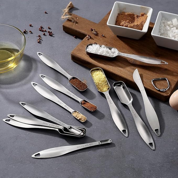 18/8 Stainless Steel Measuring Spoons Set of 16 Pieces, Includes 10 Narrow, 1 Leveler and 5 Mini Spoons