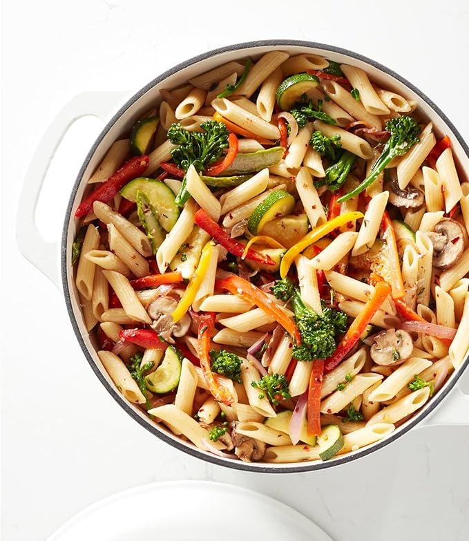 Amazon Basics Cast Iron Dutch Oven Pot with Lid, Enameled, Round, Dual Handles, Heavy-Duty, Medium, 6-Quart, Matte White