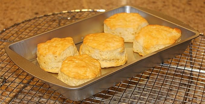 Metal Baking Pan Set, Cookie, Cake, Brownie, Biscuit Baking Pans, Set of 4 (Small)