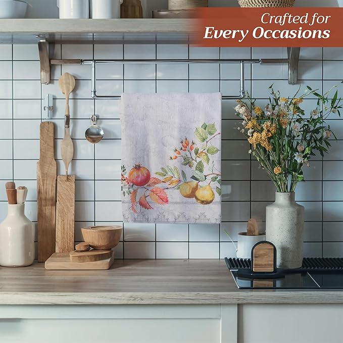 Maison d' Hermine Kitchen Towels Set of 3 100% Cotton 20" x 27.5" Reusable Cloth Tea Dish Towels Absorbent with Hanging Loop for Kitchen Dining Thanksgiving Christmas Decorations (Fruit D'Hiver)