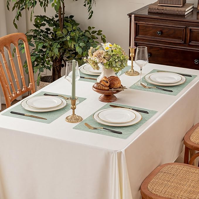 Romanstile Vinyl Placemats Set of 4-12 X 18 Inch - Heat Resistant Non-Slip Embossed Floral Place Mats 100% Waterproof Oilproof Wipeable Faux Leather Table Mats for Kitchen/Dining/Party, GrassGreen