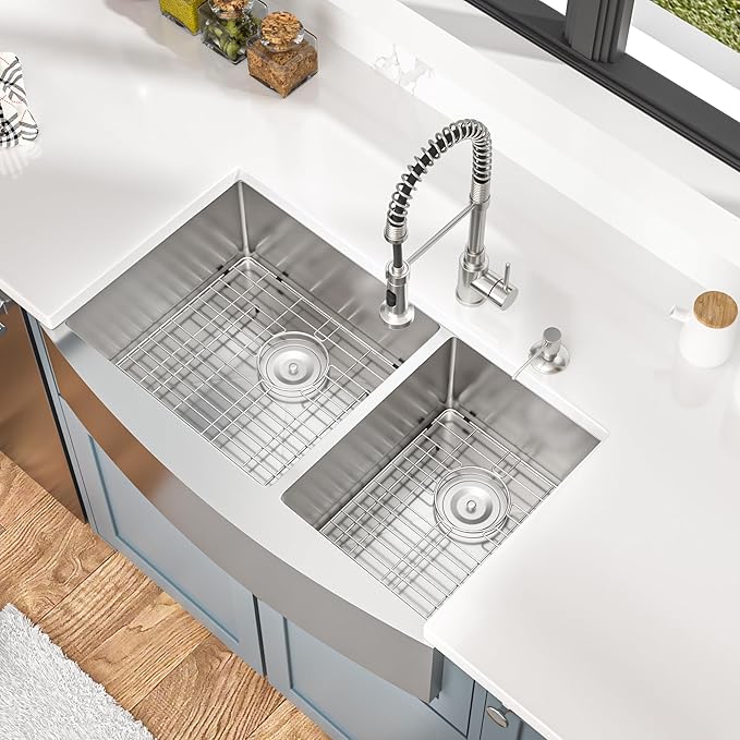 Mocoloo Stainless Farmhouse Kitchen Sink - 33x20 Inch Undermount Double Bowl Kitchen Sinks 16 Gauge Stainless Steel 60/40 Apron Farm Kitchen Sinks, 10 Inch Basin