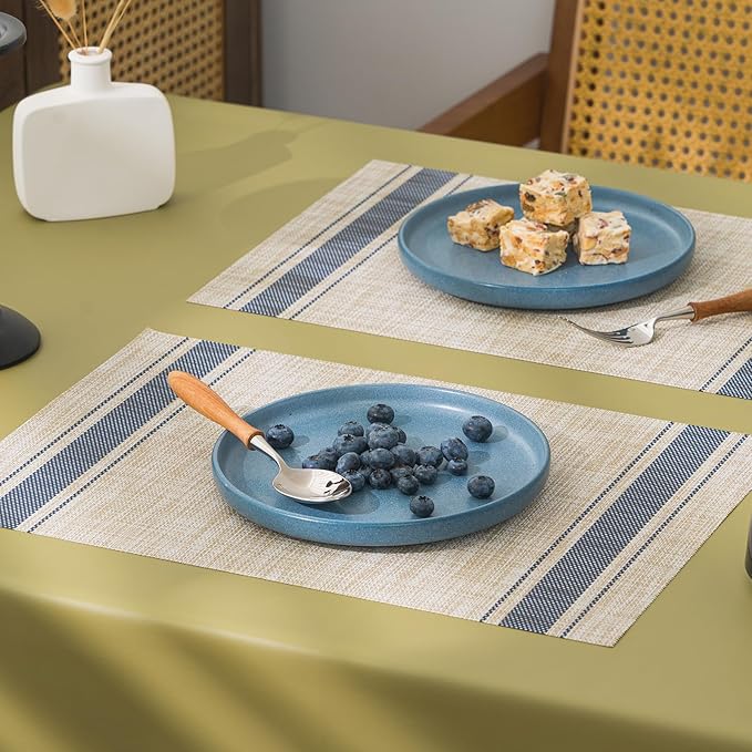 BACKTOEDEN Placemats Set of 6 Heat Resistant Washable Wipeable Placemat Woven Non-Slip Foldable Vinyl/Plastic Place Mats Indoor/Outdoor Mat Kitchen Dining Table Pad, Blue Skyline