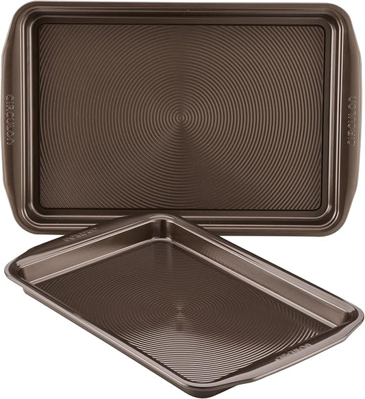 Circulon Nonstick Bakeware Set with Nonstick Cookie Sheets / Baking Sheets - 2 Piece, Chocolate Brown , Set (9" x 13" & 10" x 15")