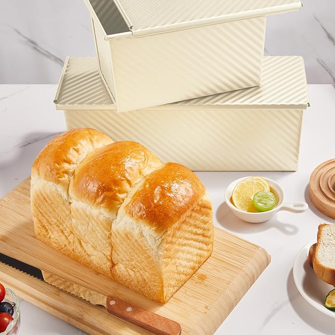 KITESSENSU Pullman Loaf Pan with Lid, 1 lb Dough Capacity Non-Stick Bakeware for Baking Bread, Carbon Steel Corrugated Bread Toast Box Mold with Cover,Cream