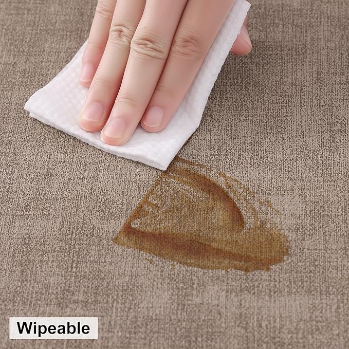 homing Round Faux Leather Placemat and Coaster 4 Packs, Washable Heat Resistant Dining Place Mats, Wipeable Double-Sided Table Mats for Indoor and Outdoor, Diameter 13 and 3.93 inch, Camel