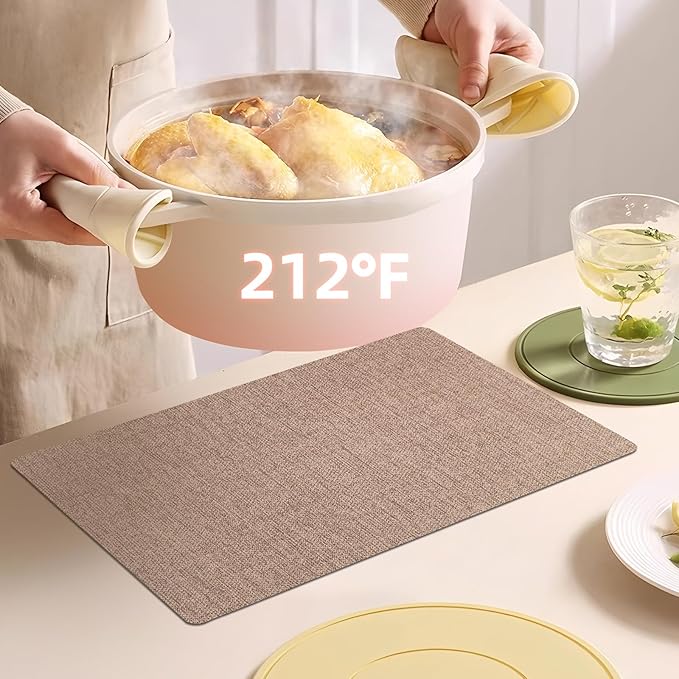 Vinyl Placemats Set of 6-12×17.7 Inch Waterproof & Heattable Placemats, Fall Faux Leather Wipeable Outdoor Table Mat for Dining, Kitchen, Indoor Outdoor Use (Brown, Linen Texture)