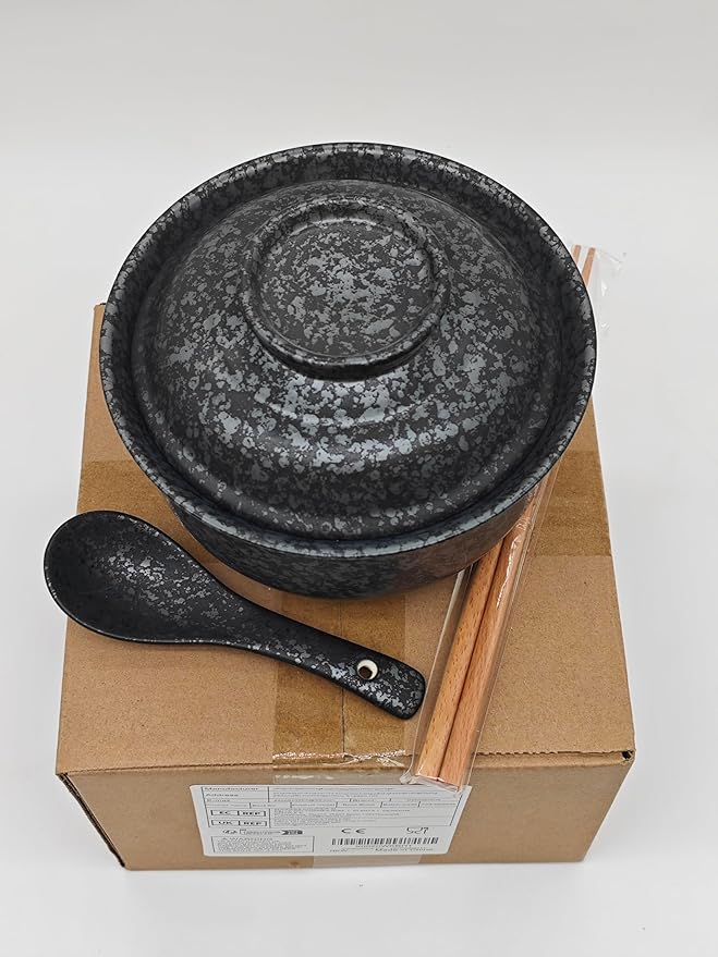 Ceramic Ramen Bowl Set, 800ml, with Lid, Spoon and Chopsticks, Japanese Vintage Large Soup Bowls Instant Noodle Bowl Asian Tableware (Black*1)