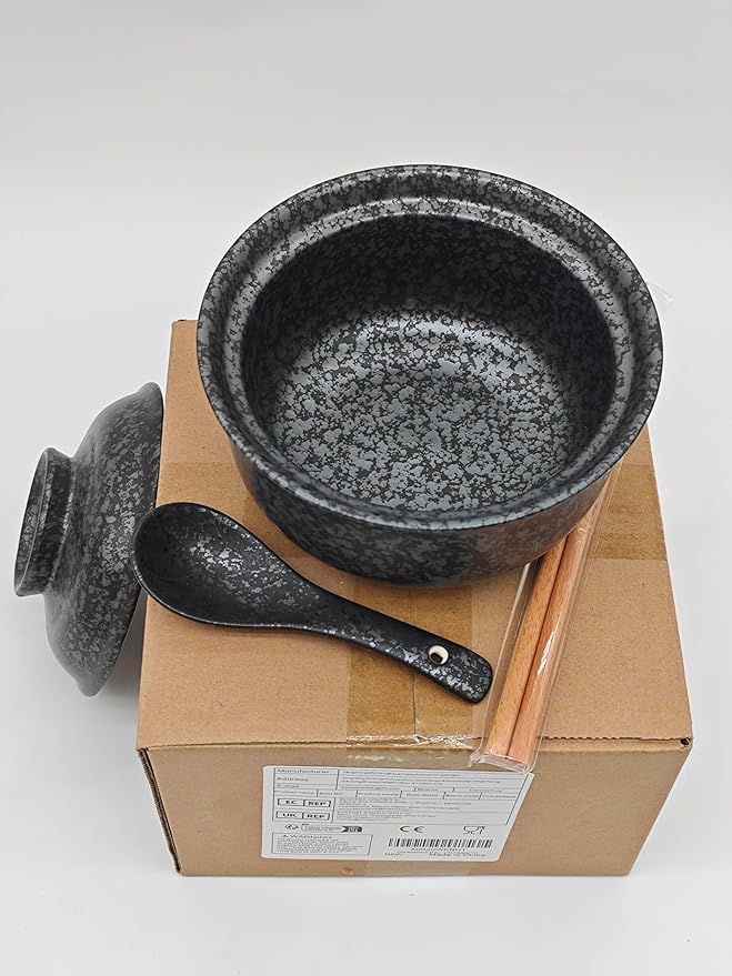 Ceramic Ramen Bowl Set, 800ml, with Lid, Spoon and Chopsticks, Japanese Vintage Large Soup Bowls Instant Noodle Bowl Asian Tableware (Black*1)