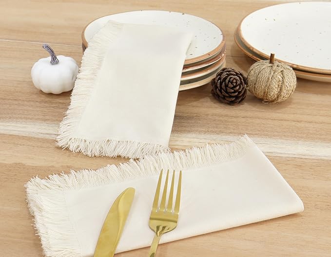 PurpleEssences Cloth Napkins with Fringes, 100% Cotton Christmas Holiday Winter Table Decor, Set of 6 18x18 Inch Reusable Dinner Napkins for Parties and Weddings - Beige