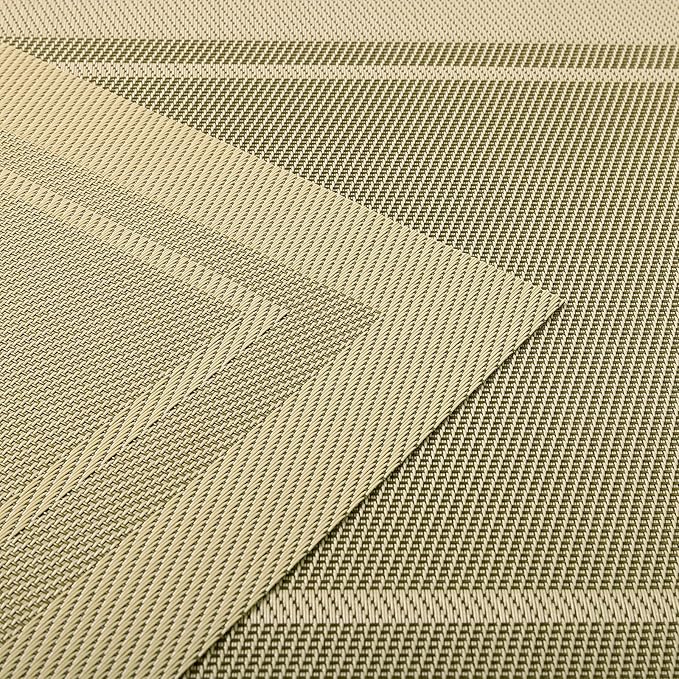 SHACOS Woven Vinyl Placemats Set of 6 Wipe Clean Place Mats for Dining Table Heat Resistant PVC Weave Table Mats Indoor Outdoor (6, Frame Beige)