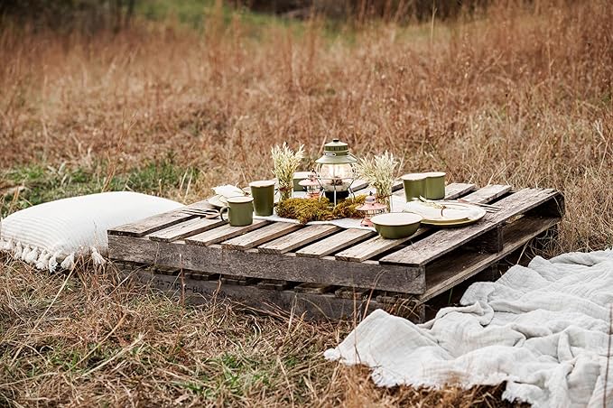 Barebones 2-Tone Salad Plate - Set of 2, 8-Inch Salad Plate - Enamelware Plates - Durable Kitchen or Camping Plates (Olive Drab)