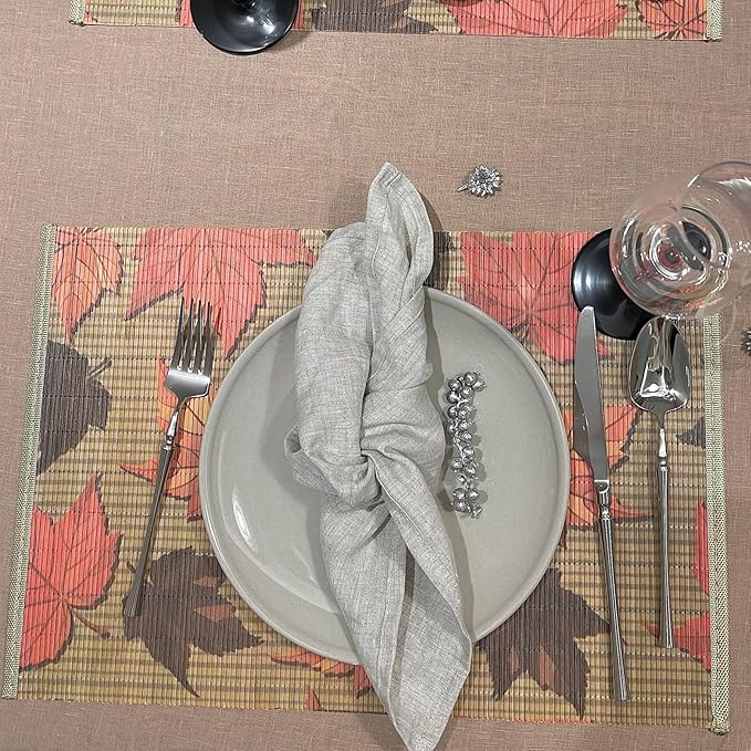 ANDSTAR Set of 8Pcs Bamboo Placemats 17.7X11.8Inch Sushi Rolling Mat Japanese Style Bamboo Mat Place Mats Washable Heat Resistant Table Mats for Dinner Dining Table （Maple Leaves）