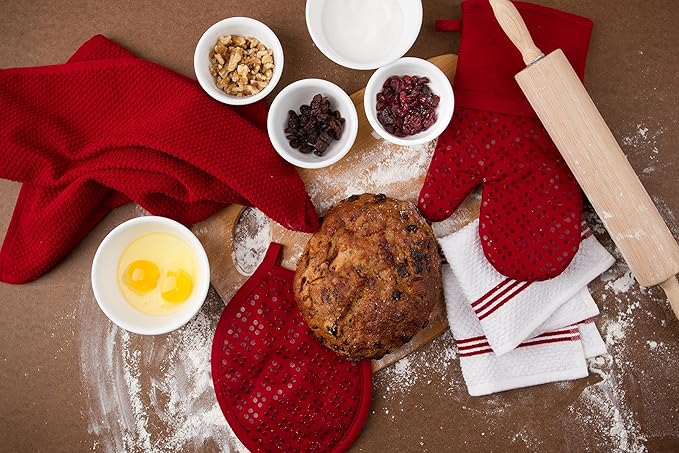 Sticky Toffee Oven Mitt and Pot Holder Set of 3 – Red Non-Slip Silicone Kitchen Hot Pads and Mitts, 100% Cotton Shell, Oeko-Tex Cotton