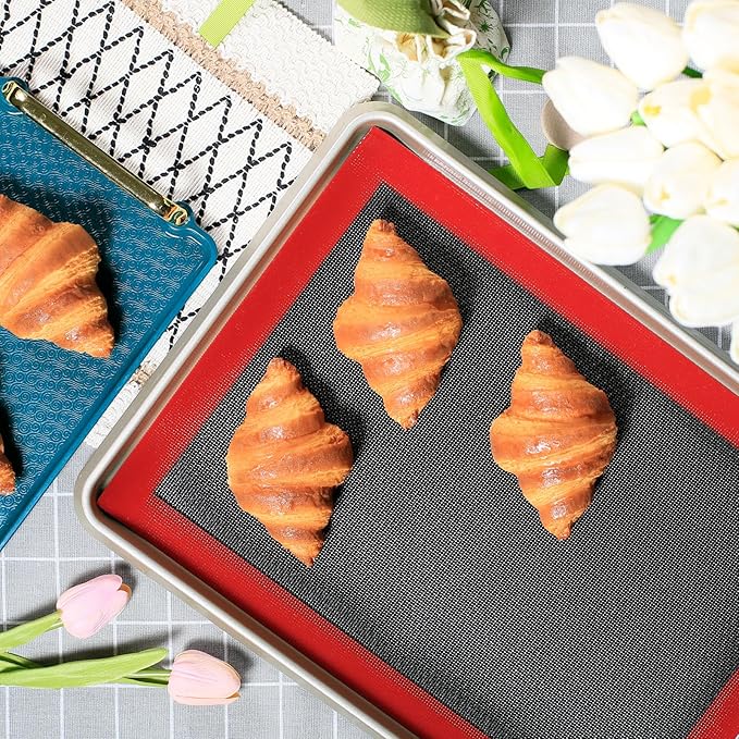 Silicone Baking Mat with Microperforated, 2 PCS Perforated Baking Mats/Oven Liners for 13" x 18" Half Sheet Pan, Reusable Air Mesh Silicone Mat for Cookie/Eclair/Bread/Pizza/Pastry
