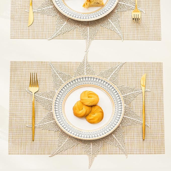 BACKTOEDEN Placemats Set of 4 Heat Resistant Washable Wipeable Placemat Woven Non-Slip Foldable Vinyl/Plastic Place Mats Indoor/Outdoor Mat Kitchen Dining Table Pad, Gold Maple Leaf & Beige