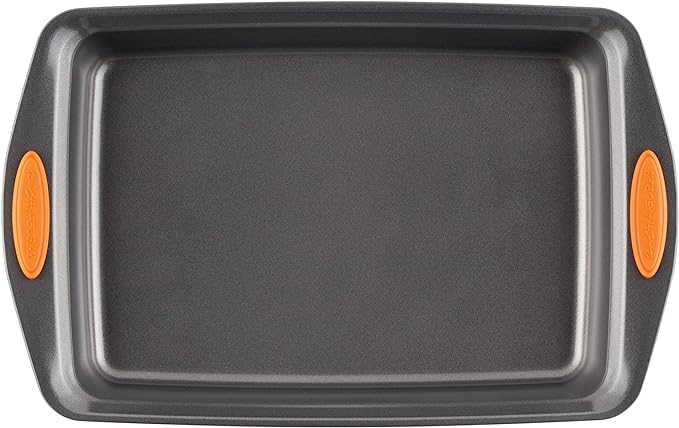 Rachael Ray Bakeware Nonstick Cake Pan With Lid and Cookie Sheet