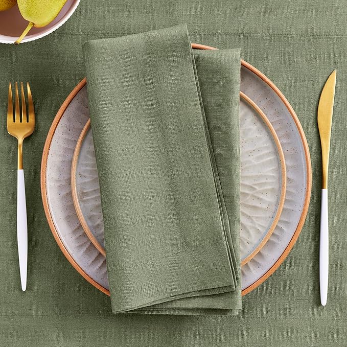 Solino Home Linen Napkins Set of 4-100% Pure Linen Oil Green Dinner Napkins Cloth 20 x 20 Inch for Fall, Autumn, Thanksgiving, Christmas - Fete, Handcrafted and Machine Washable