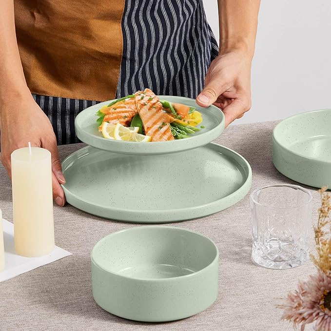 Herogo 24 Piece Plates and Bowls Set, Kitchen Dinnerware Sets with Pasta Bowls, Dinner Ware Dishes Service for 6, Chip & Scratch Resistant Porcelain Kitchen Dishware, Speckled Light Green
