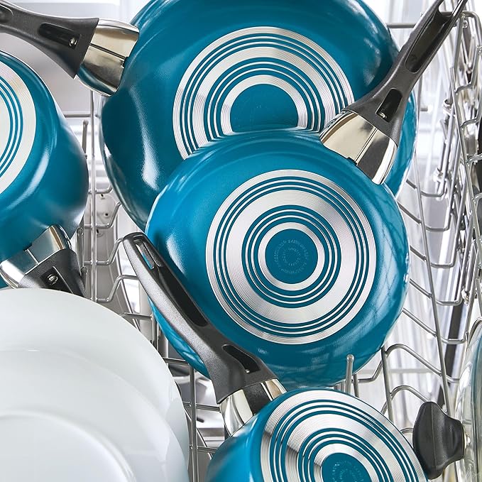 Farberware 20361 Dishwasher Safe Nonstick Cookware Set / Pots and Pans Set - 15 Piece, Blue