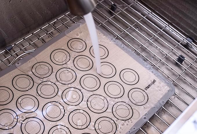 Macaron Silicone Baking Mats - Non-Stick Macaron Mat for Easy Baking | Heat Resistant & Dishwasher Safe Macaron Baking Mat | Reusable & Eco-Friendly, 1/2 Sheet Size - Pack of 4 - for Cookies & More