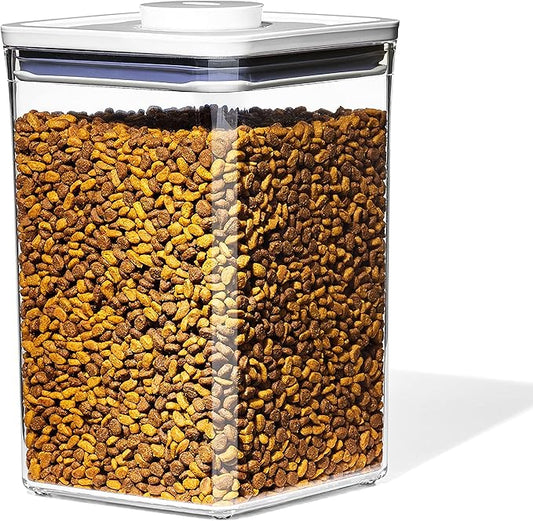OXO Good Grips Pet POP Container – 4.4 Qt/4.2 L with Scoop |Ideal for up to 4lbs of Dog Food or 3.5lbs of Cat Food, Airtight Storage Container, BPA Free