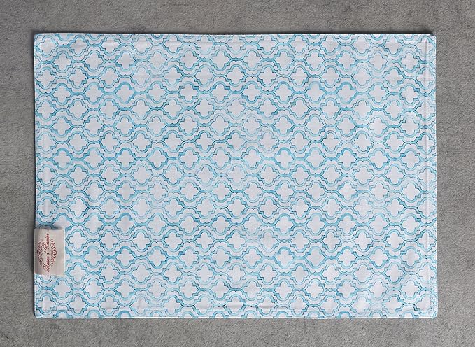 Maison d' Hermine Placemats Set of 4 100% Cotton Washable Cloth Place Mats, Reusable Table Mats for Kitchen Dining Decoration, Party, Wedding, Restaurant Spring/Summer (Flower In The Field, 13" x 19")